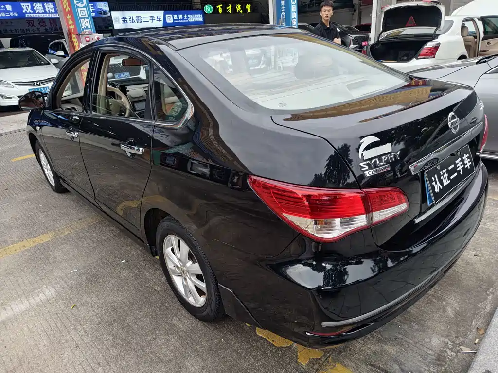 Nissan Sylphy — миниатюра 9