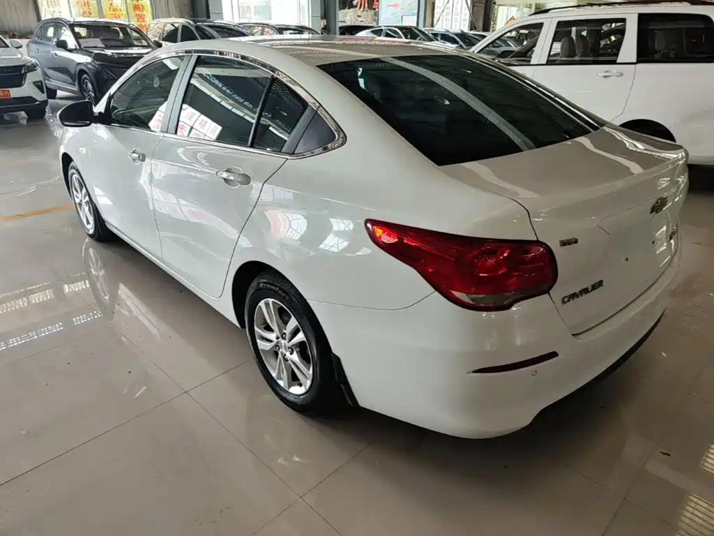 Chevrolet Cavalier — миниатюра 5