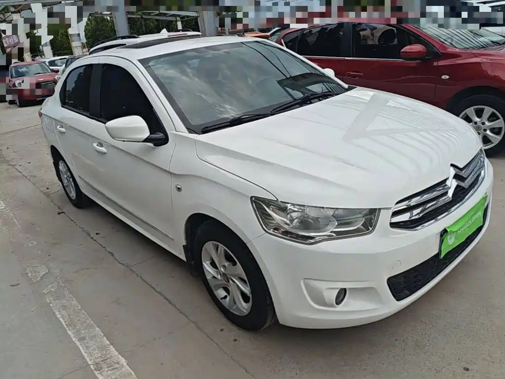 Citroen Elysee — миниатюра 4