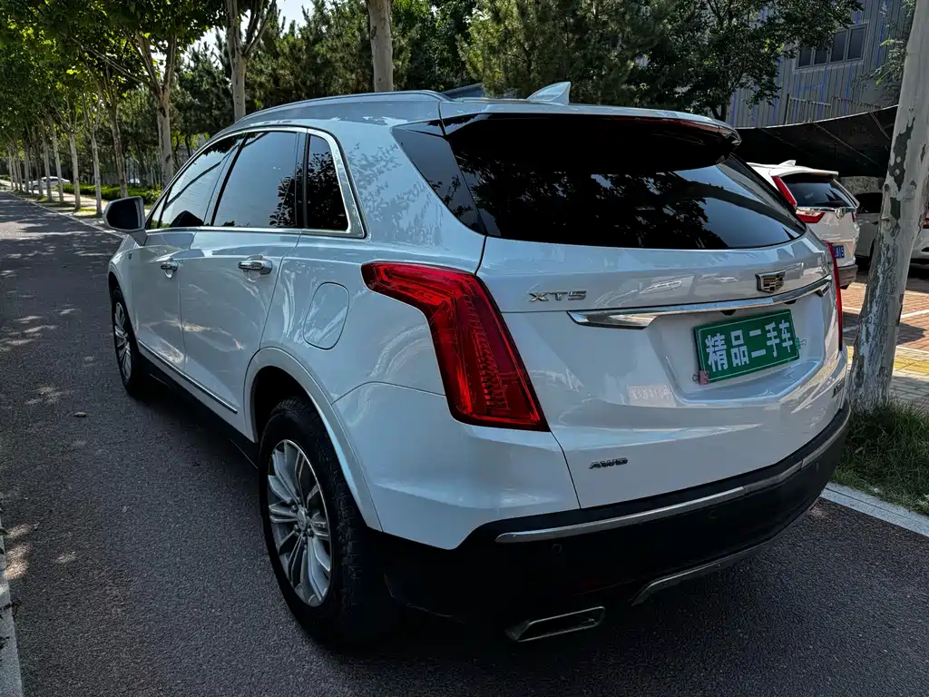 Cadillac XT5 — миниатюра 4