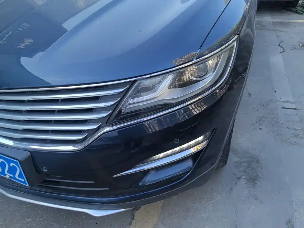 Lincoln MKC — миниатюра 24