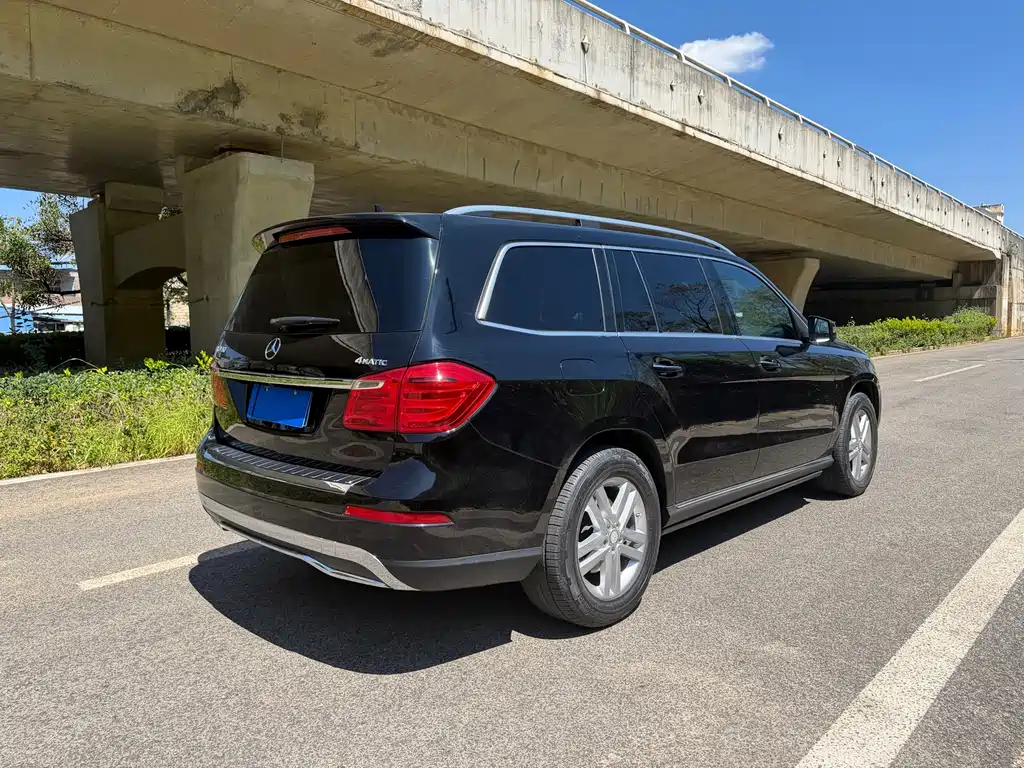 Mercedes-Benz GL-Class — миниатюра 2