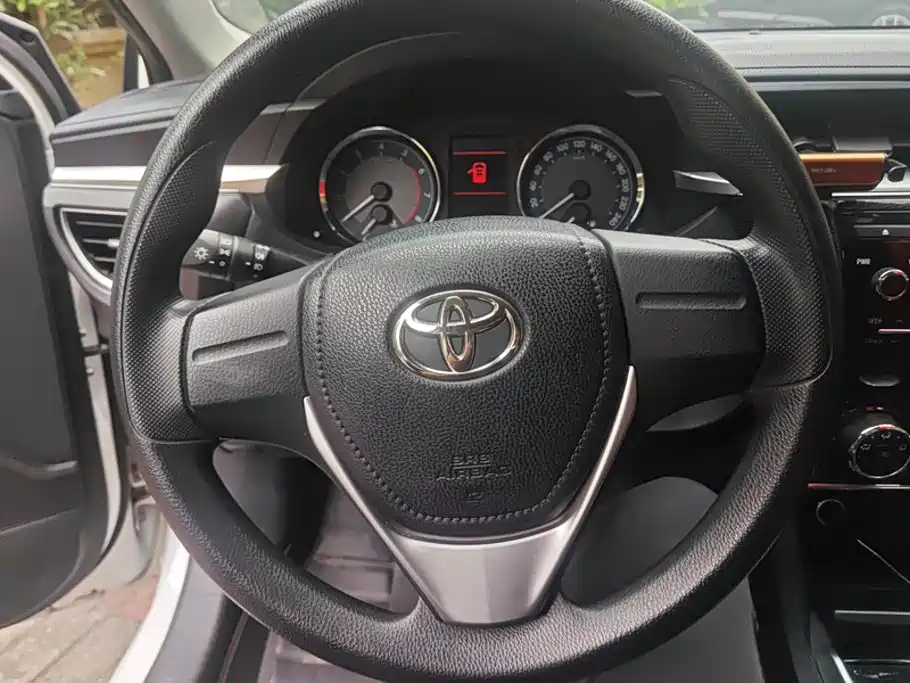 Toyota Corolla — миниатюра 15