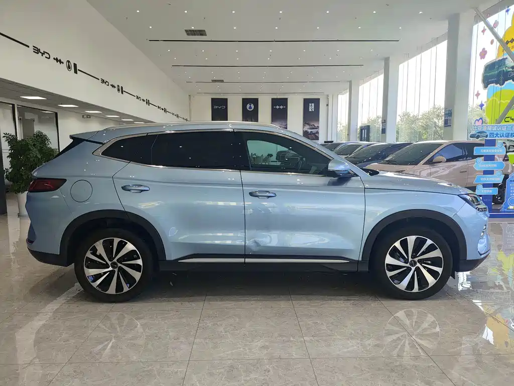 BYD PLUS New Energy — миниатюра 4