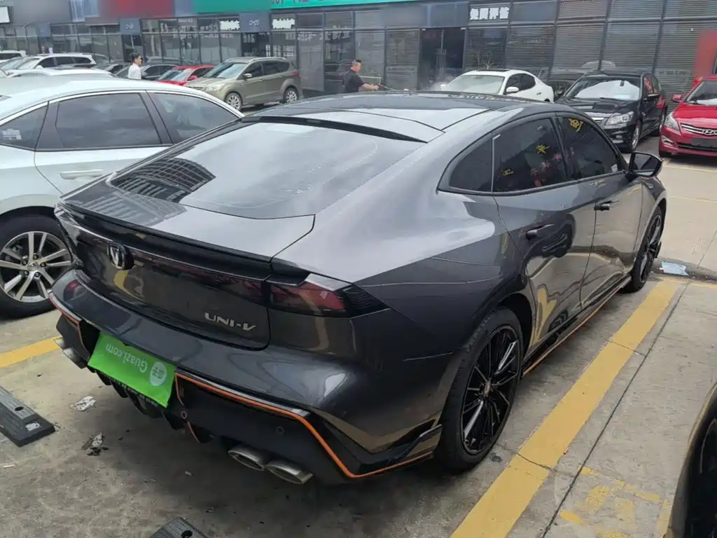 Changan UNI-V — миниатюра 7