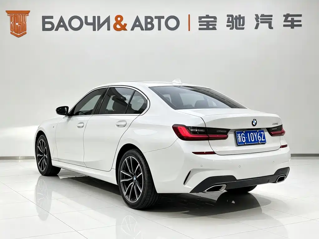 BMW 3 Series — миниатюра 3