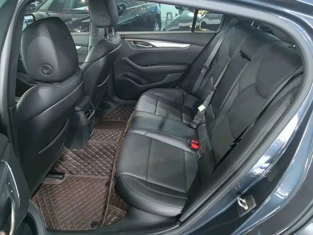 Cadillac CT5 — миниатюра 17