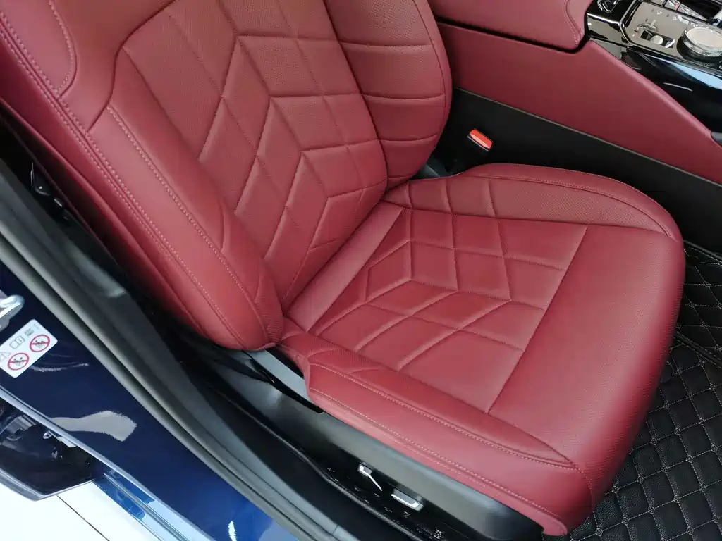 BMW 5 Series — миниатюра 16