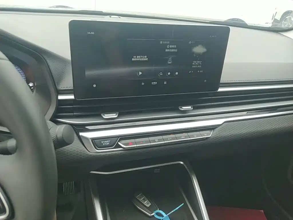 Geely Emgrand — миниатюра 13