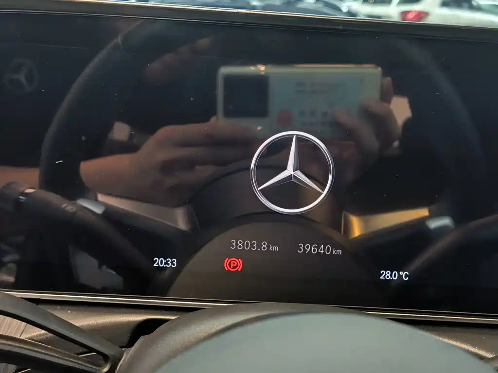 Mercedes-Benz C-Class — миниатюра 9
