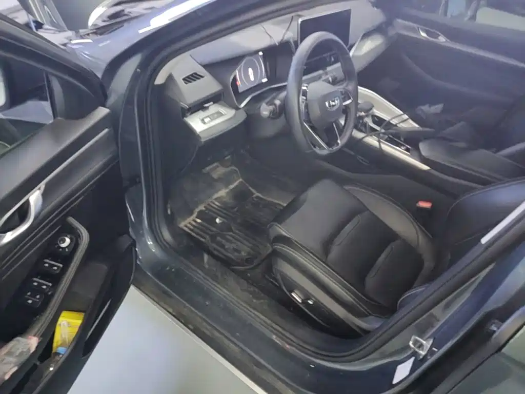 Geely Xingrui — миниатюра 16