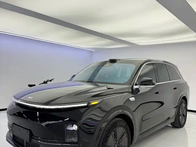 2024 Li Xiang L8