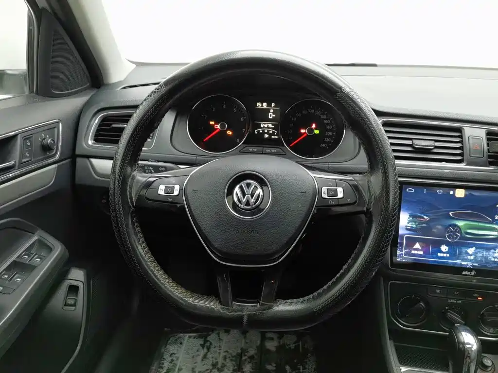 Volkswagen Lavida — миниатюра 11