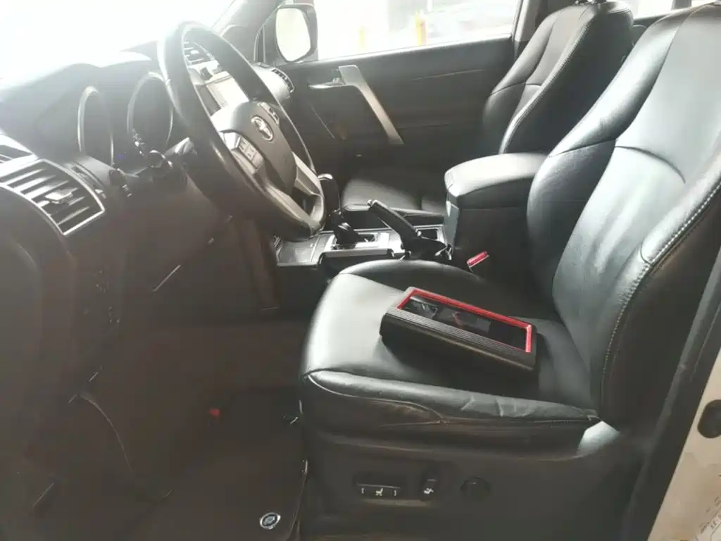Toyota Prado — миниатюра 15