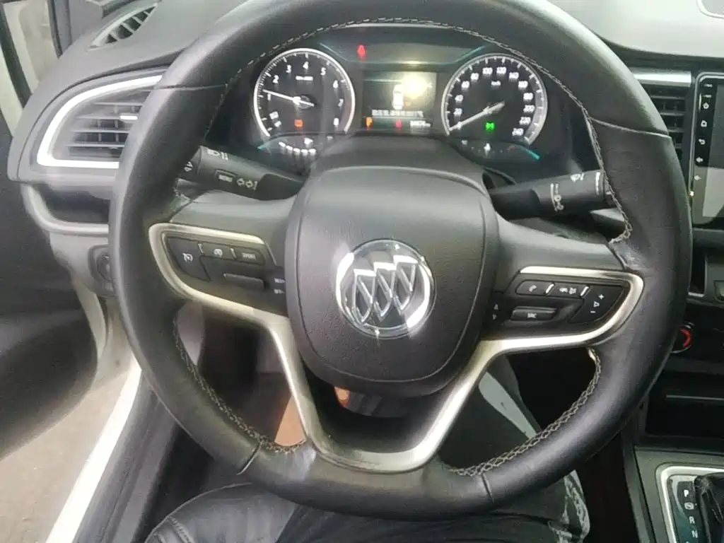 Buick Excelle — миниатюра 11