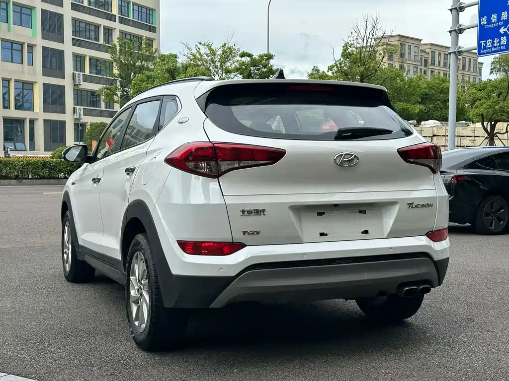 Hyundai Tucson — миниатюра 6