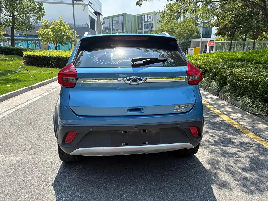 Chery New Energy Tiggo 3xe — миниатюра 8