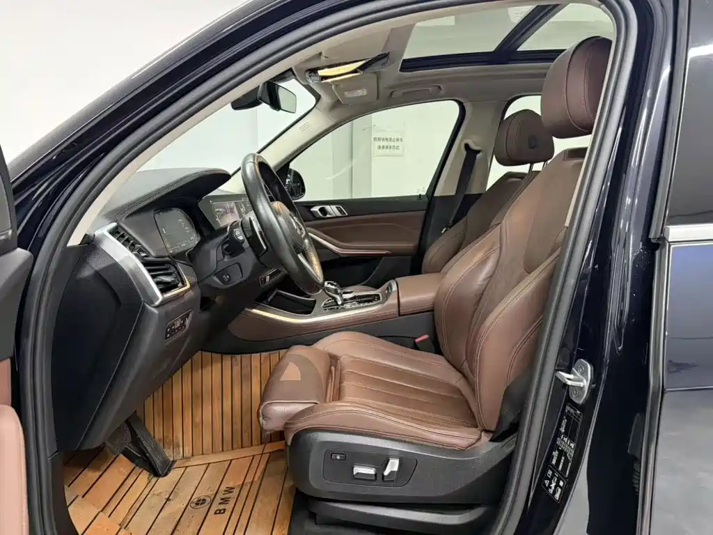 BMW X5 (Import) — миниатюра 5
