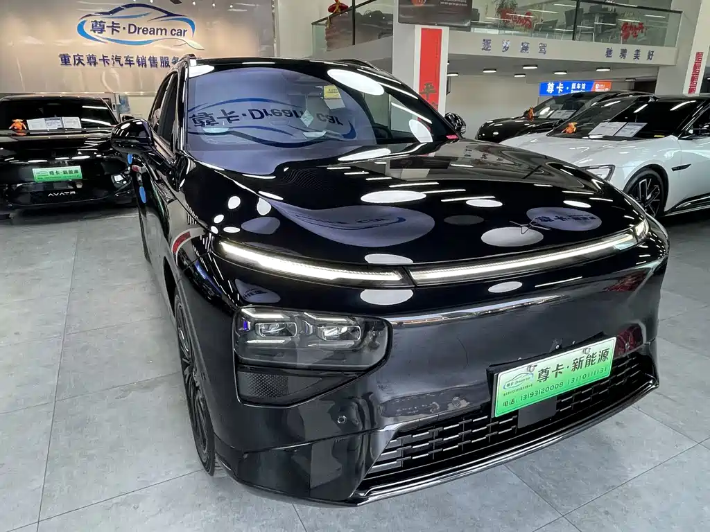 XPeng G9 — миниатюра 12