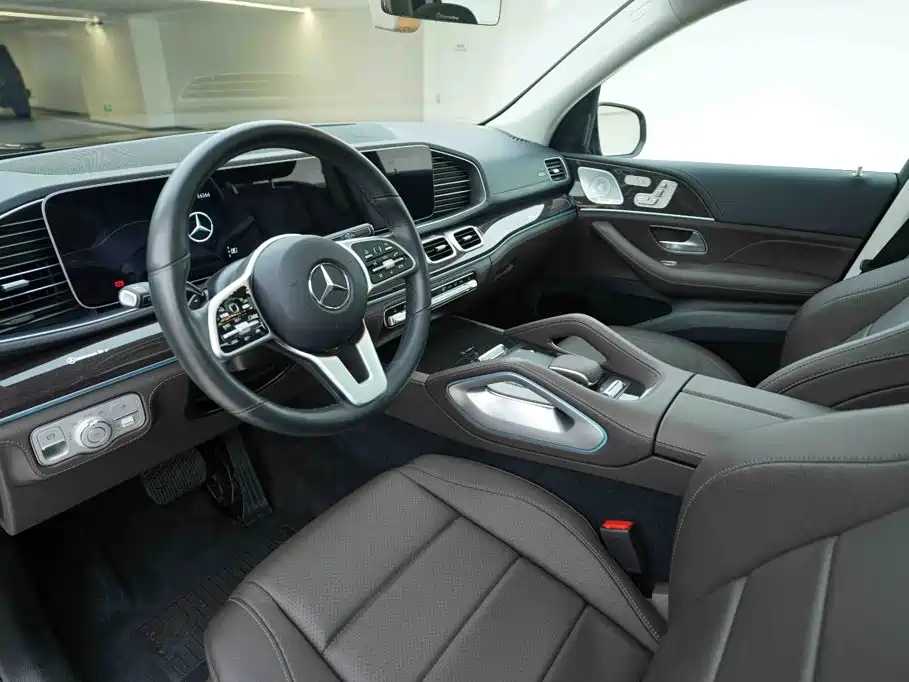 Mercedes-Benz GLS — миниатюра 9