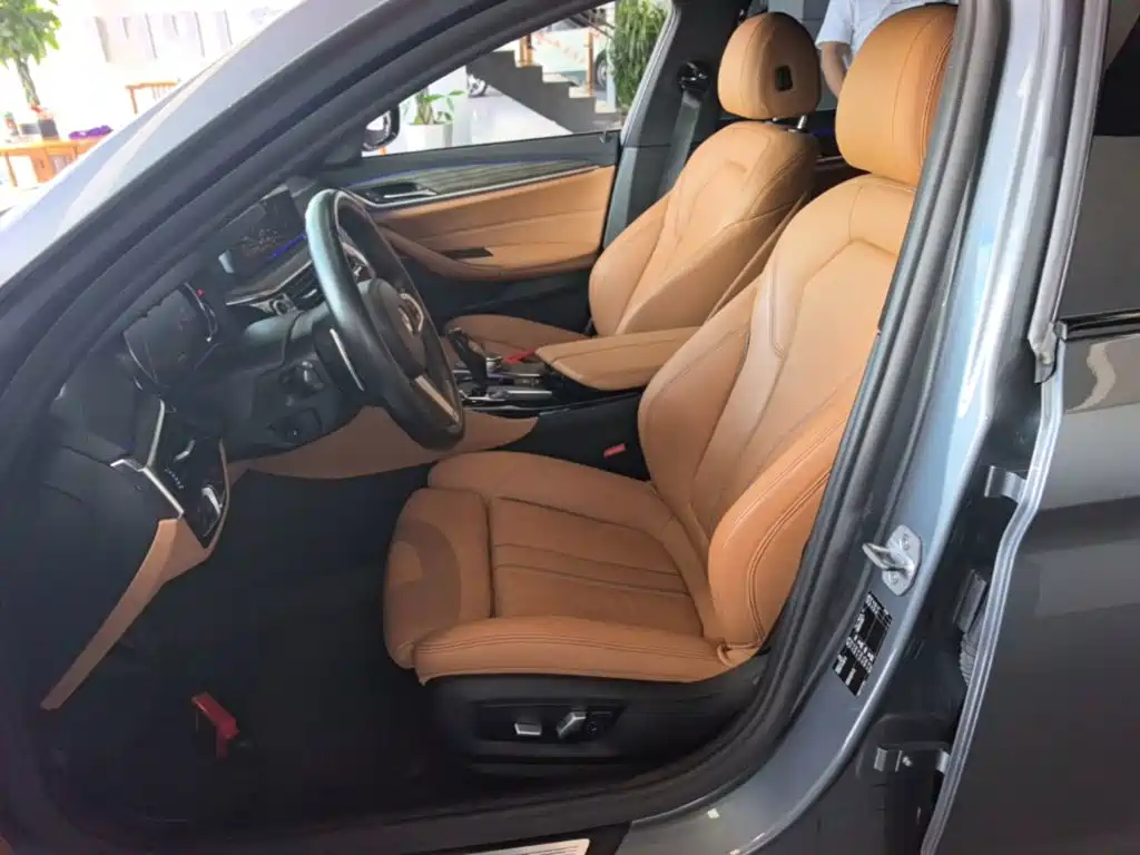 BMW 5 Series (Import) — миниатюра 15