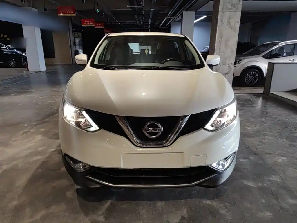 Nissan Qashqai — миниатюра 3