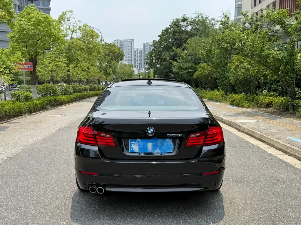 BMW 5 Series 5 2013 525Li Luxury