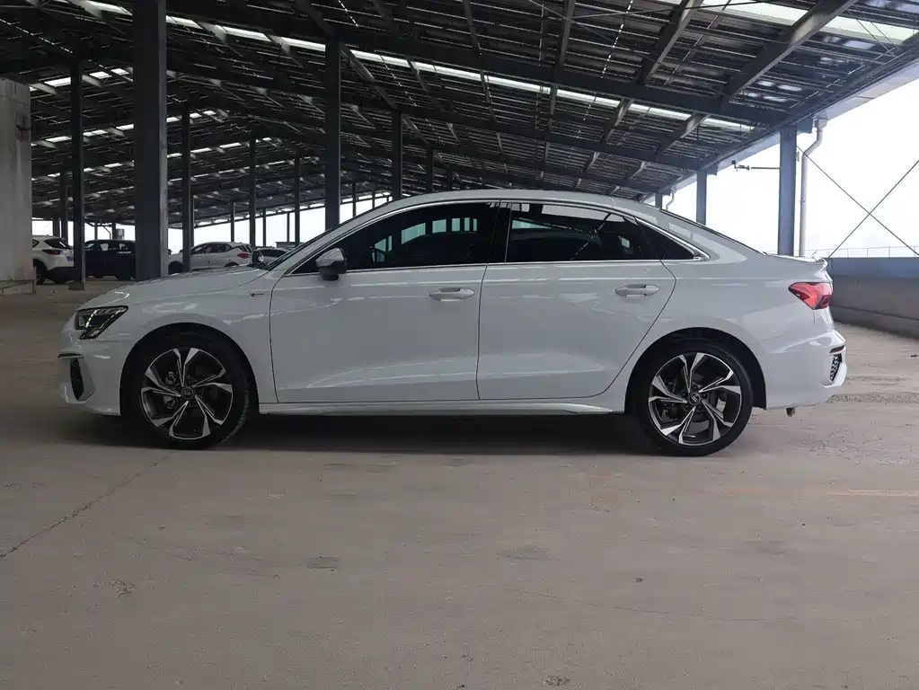 Audi A3 — миниатюра 4