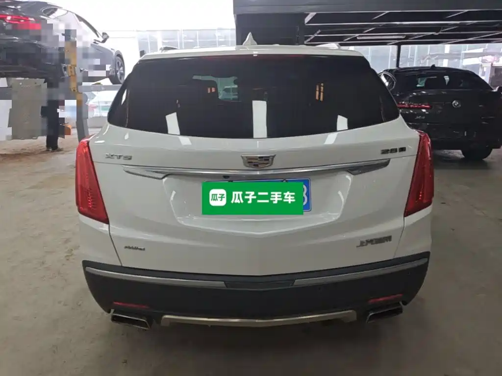 Cadillac XT5 — миниатюра 6