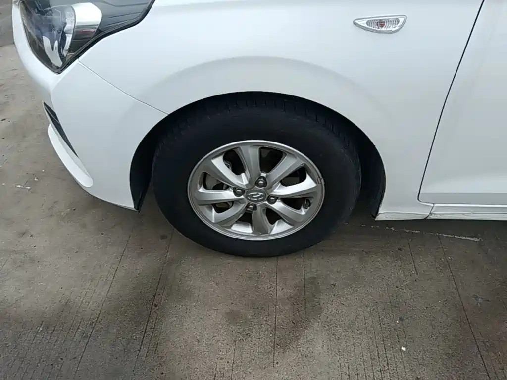 Hyundai Verna — миниатюра 23