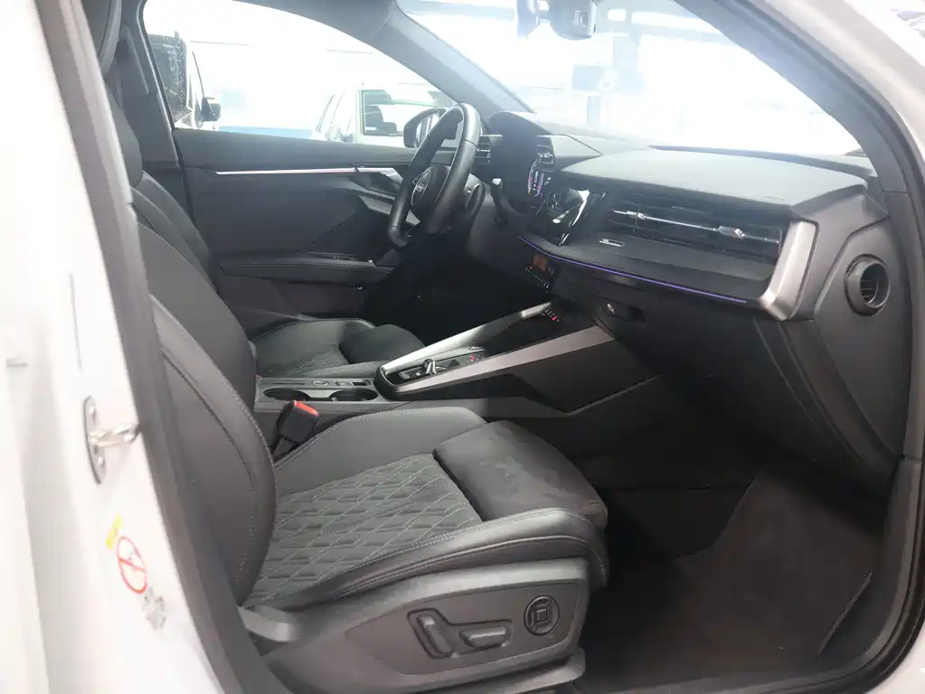Audi A3 — миниатюра 11