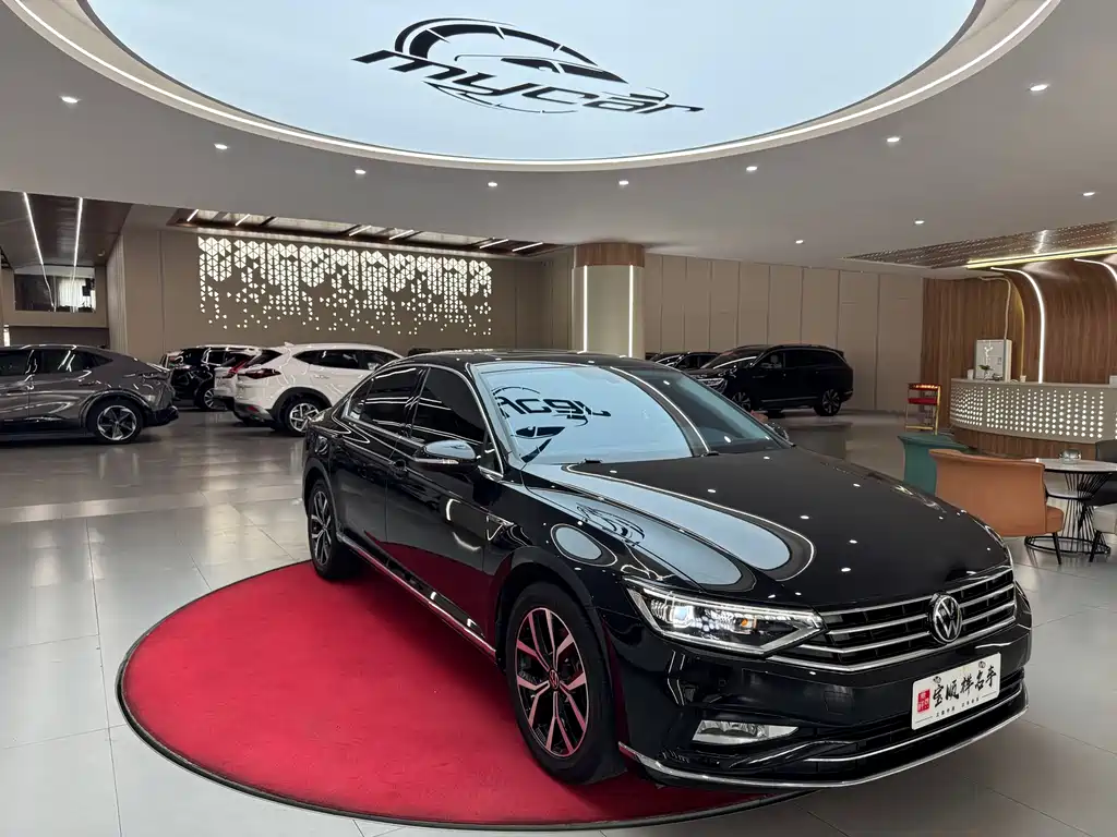Volkswagen Magotan 2020 330TSI DSG Lead