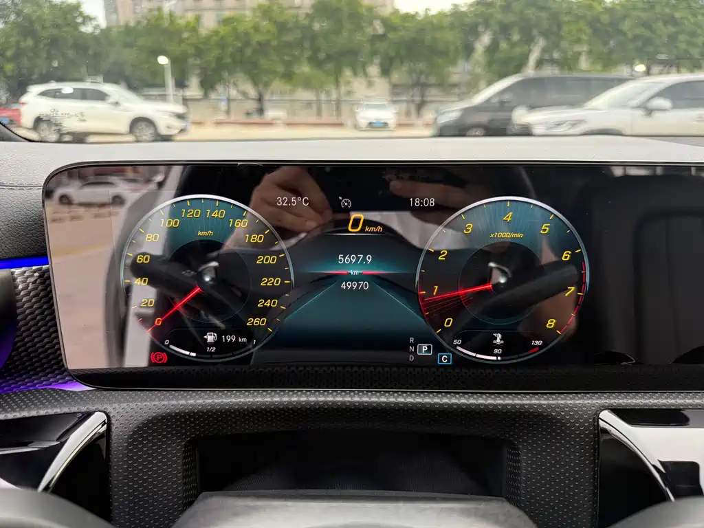 Mercedes-Benz A-Class — миниатюра 13