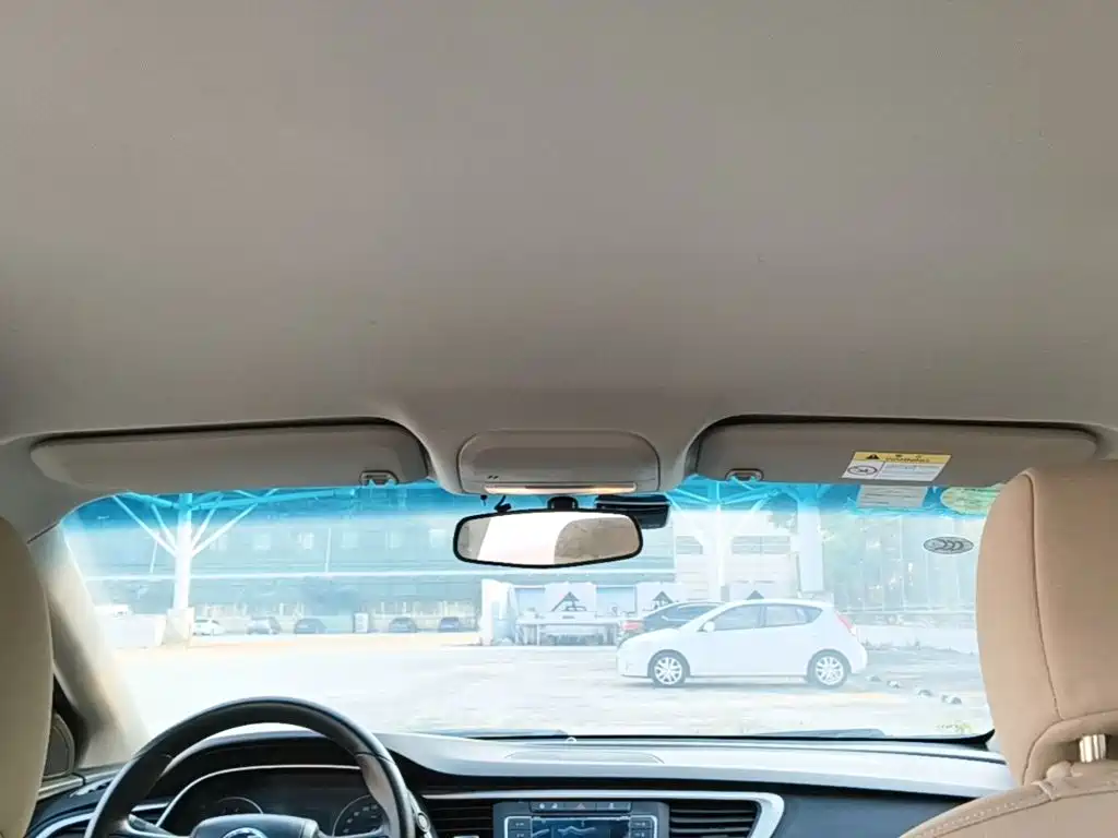 Buick Excelle — миниатюра 18