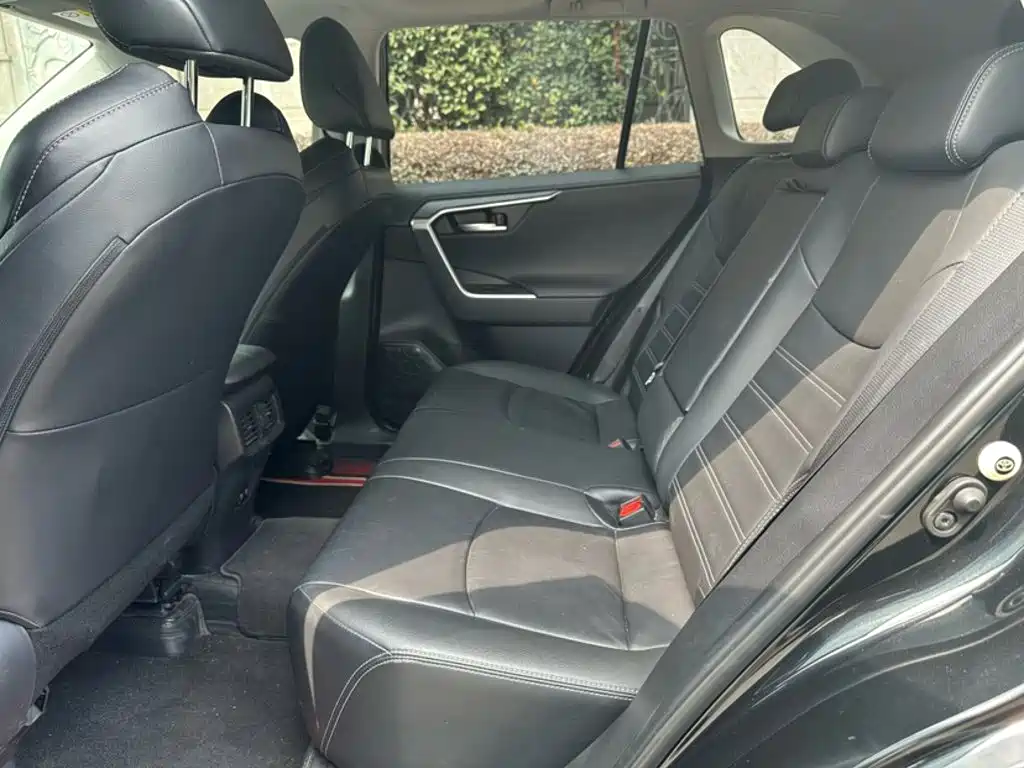Toyota Wildlander — миниатюра 2