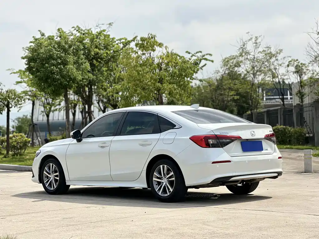Honda Civic — миниатюра 7