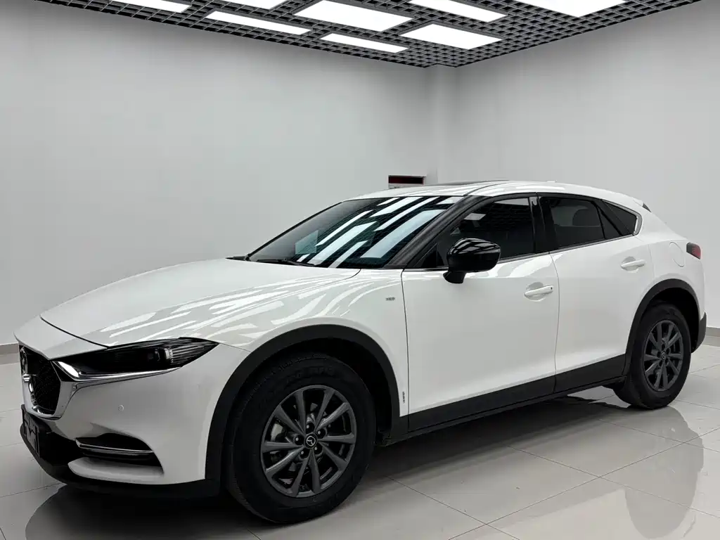 Mazda CX-4 2023