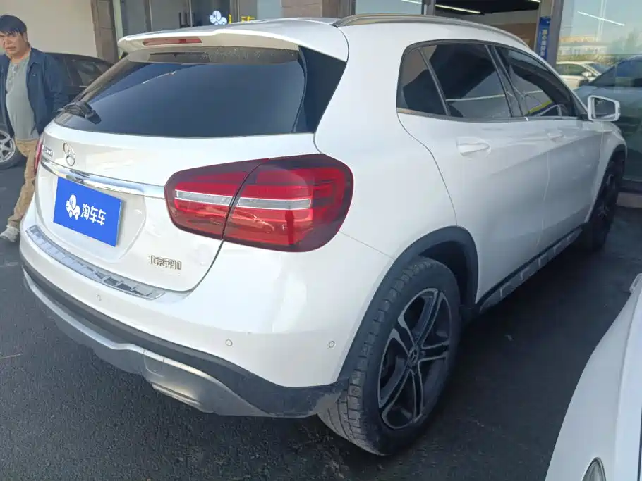 Mercedes-Benz GLA — миниатюра 3