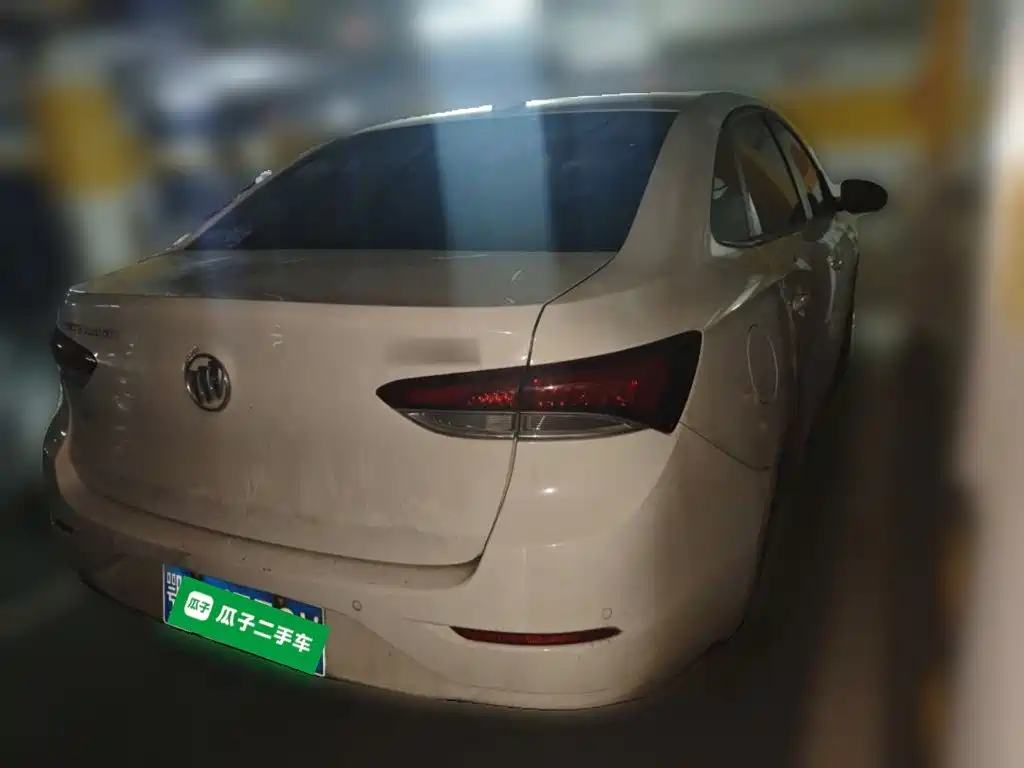 Buick Excelle — миниатюра 6