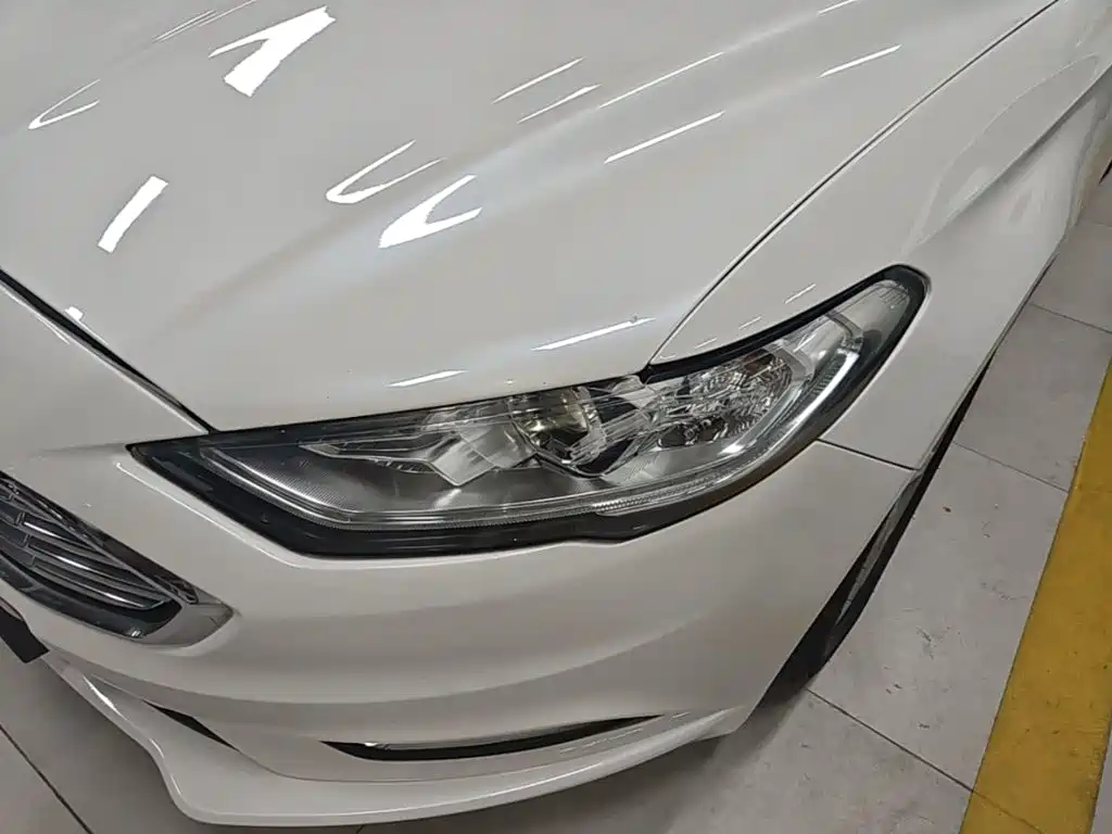 Ford Mondeo — миниатюра 24