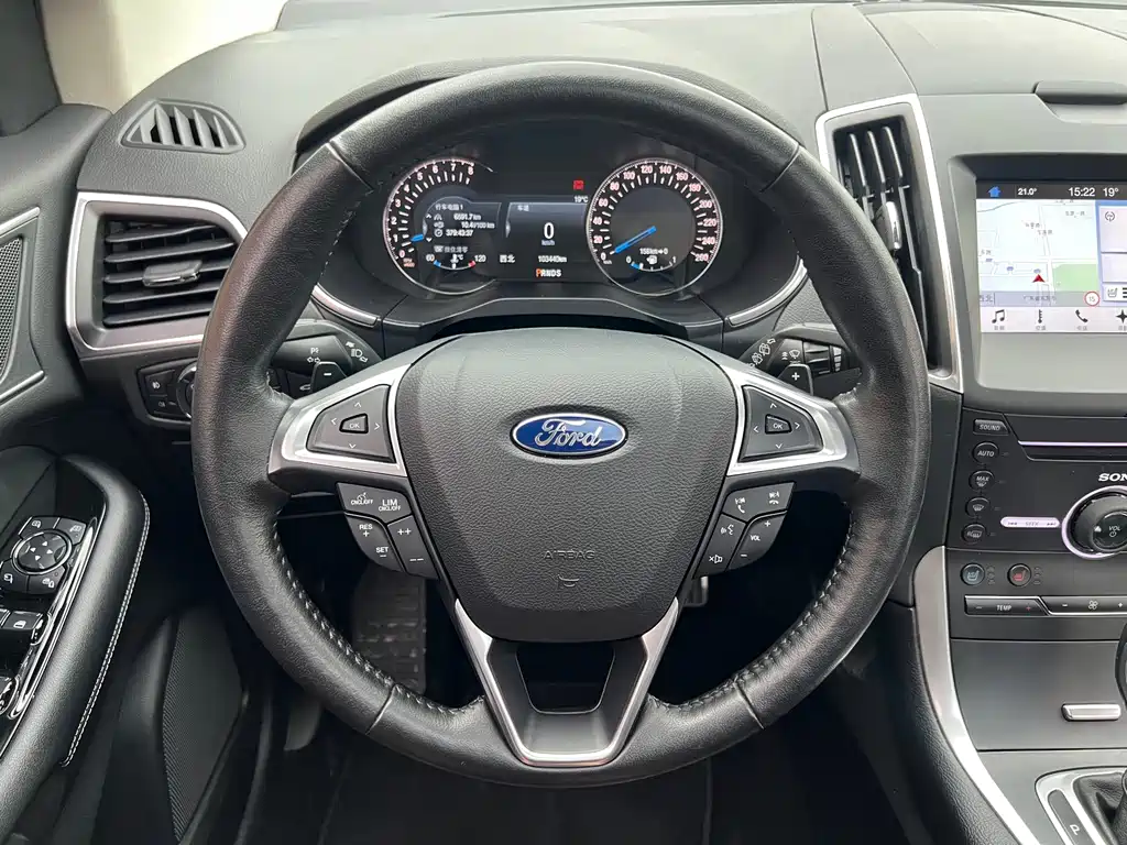 Ford Edge — миниатюра 16