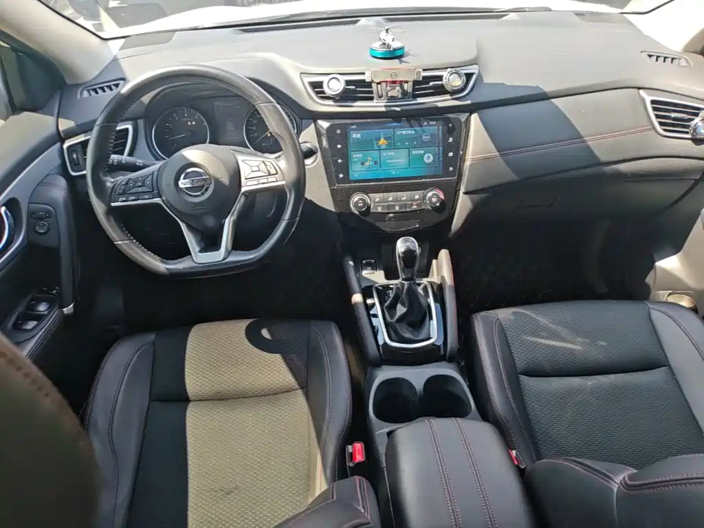 Nissan Qashqai — миниатюра 14