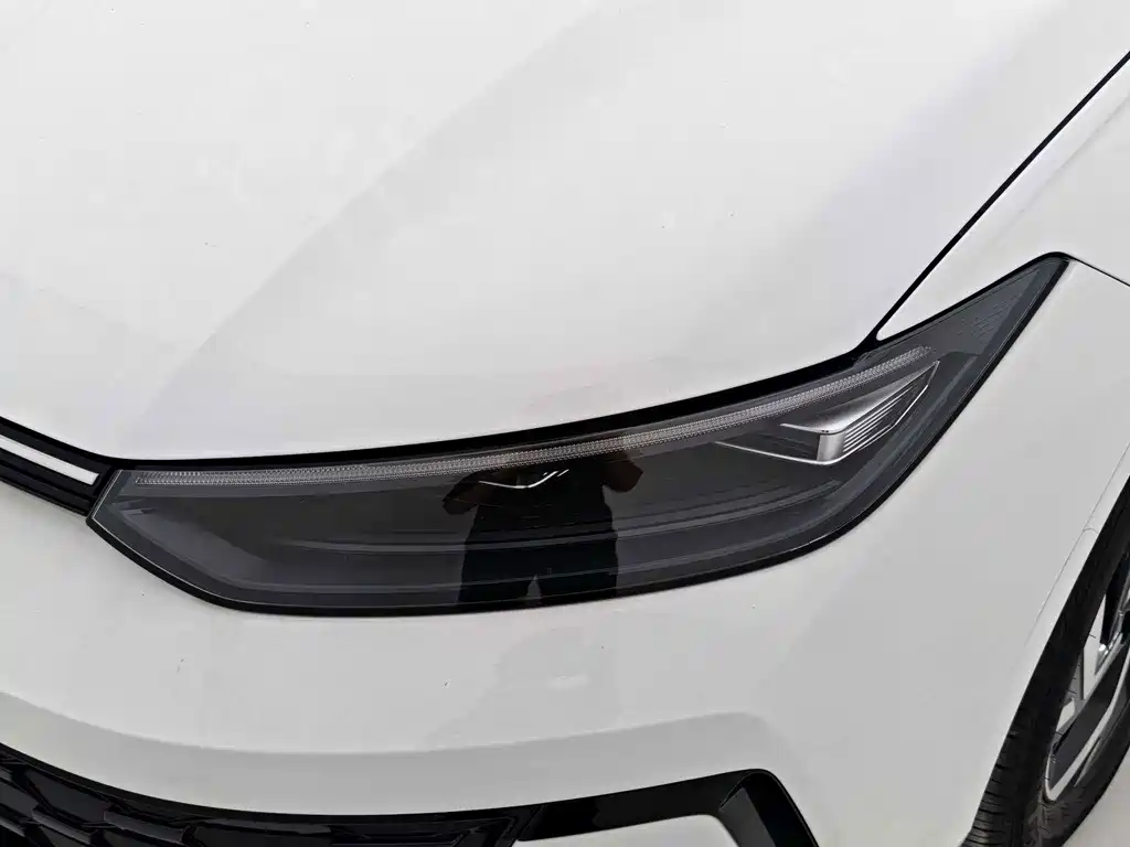 Volkswagen Lavida — миниатюра 21