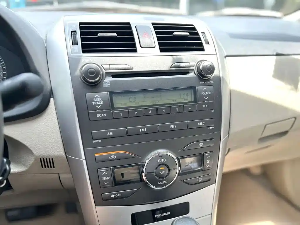 Toyota Corolla — миниатюра 3