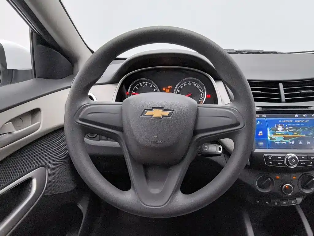 Chevrolet Sail — миниатюра 11