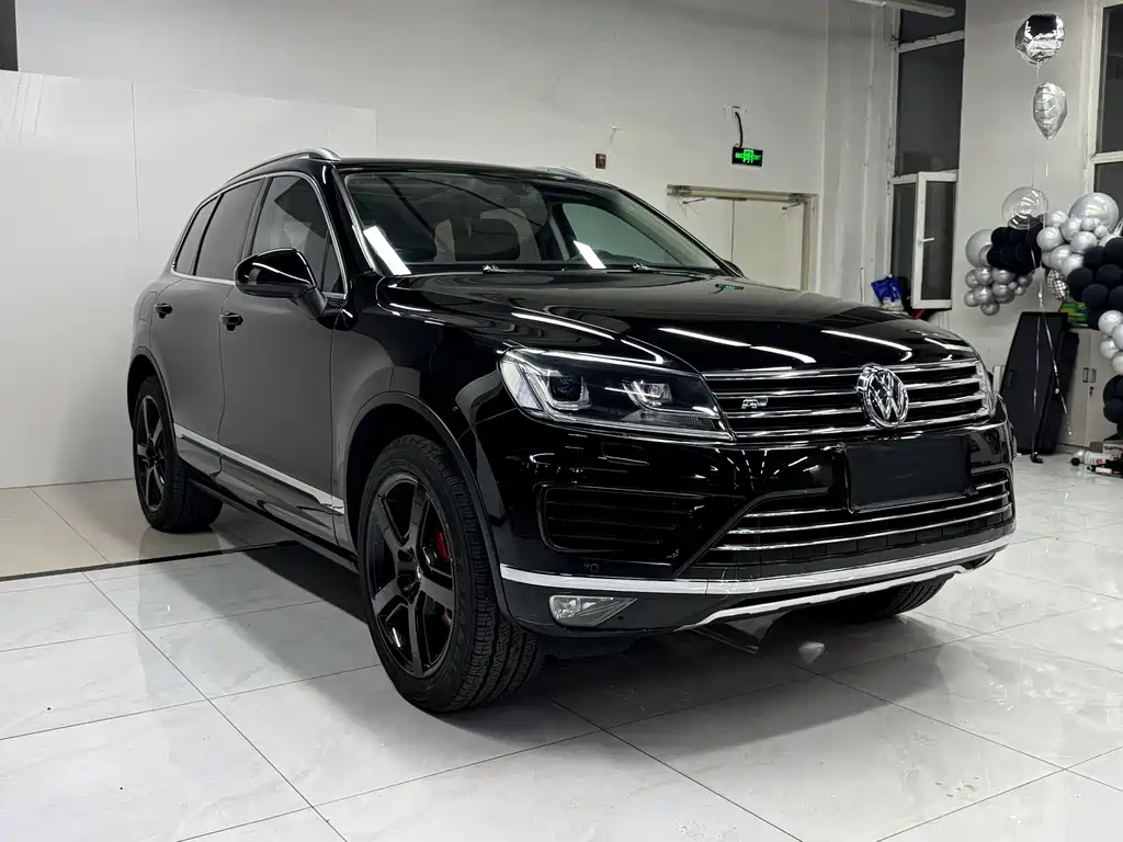 Volkswagen Touareg — миниатюра 3