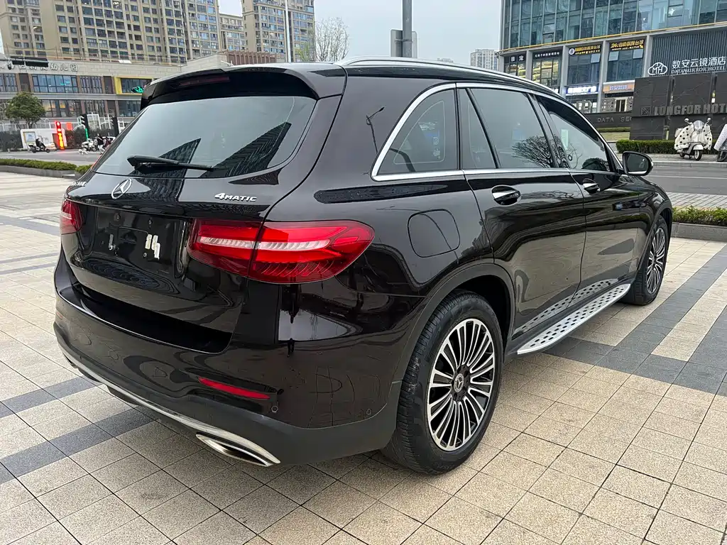 Mercedes-Benz GLC - фото 12