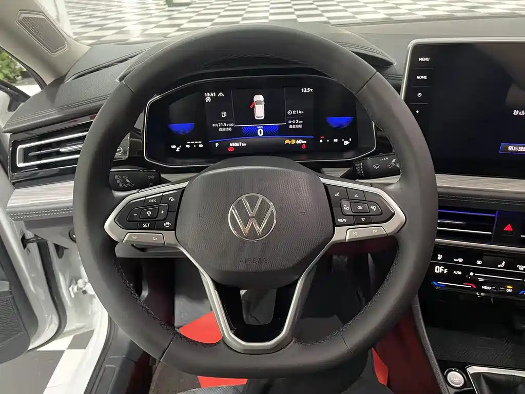 Volkswagen Sagitar — миниатюра 15