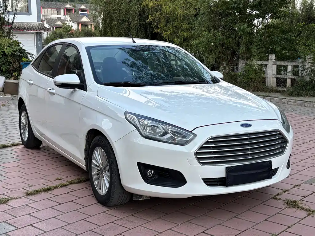 Ford Escort — миниатюра 3