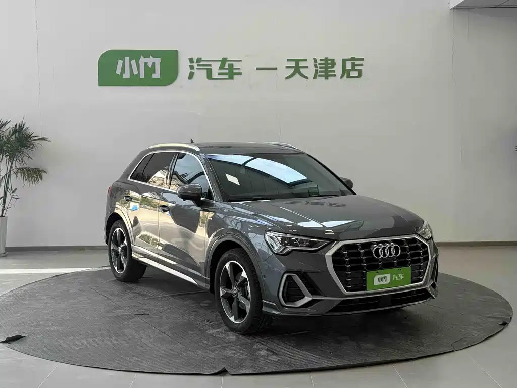 Audi Q3 2023 35 TFSI Fashion (1.4T)